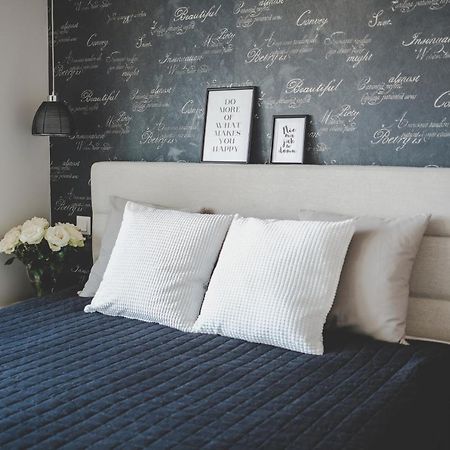 Apartament Gdynia Glowna Z Tarasem Apartment Luaran gambar
