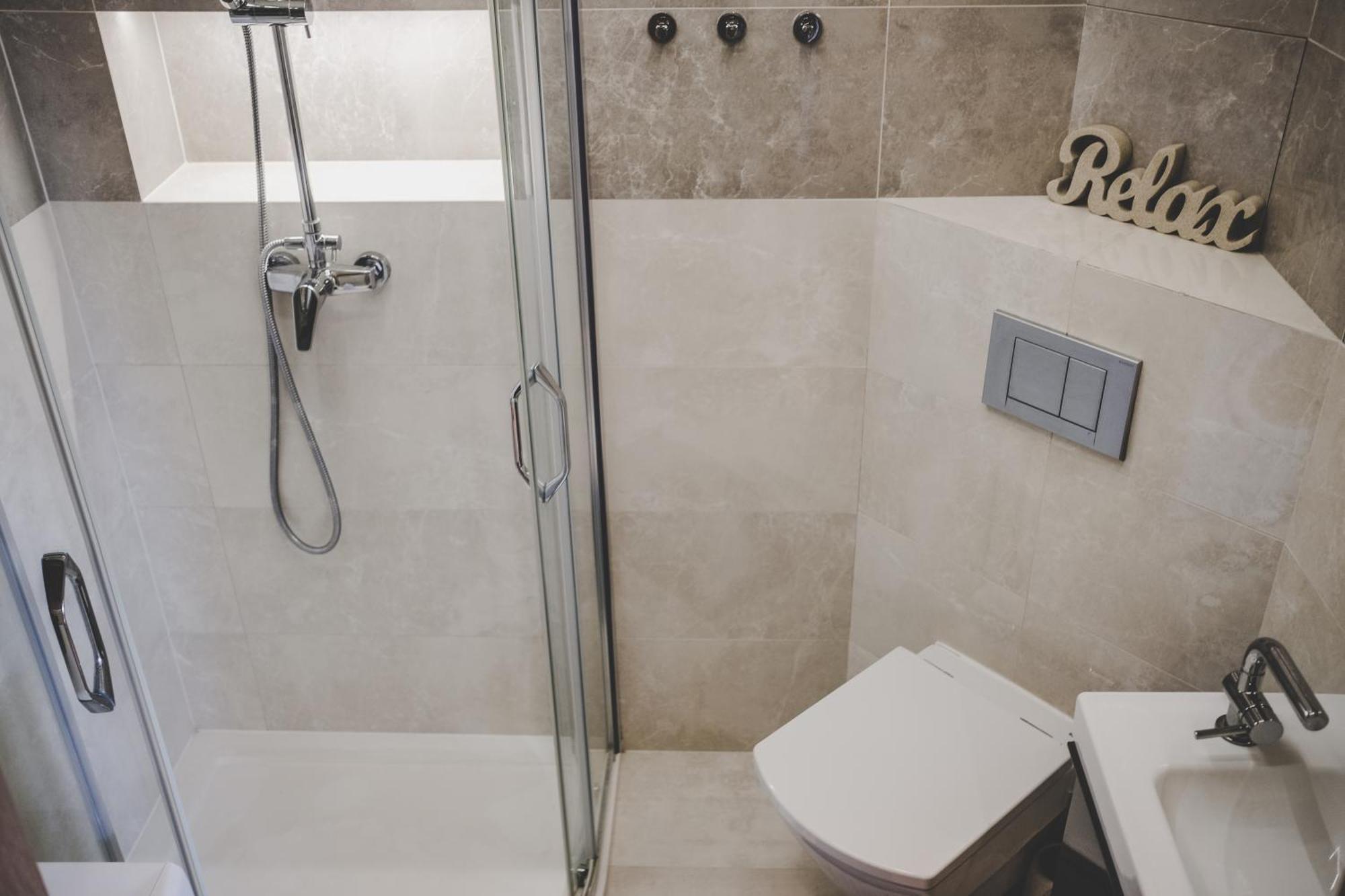 Apartament Gdynia Glowna Z Tarasem Apartment Luaran gambar